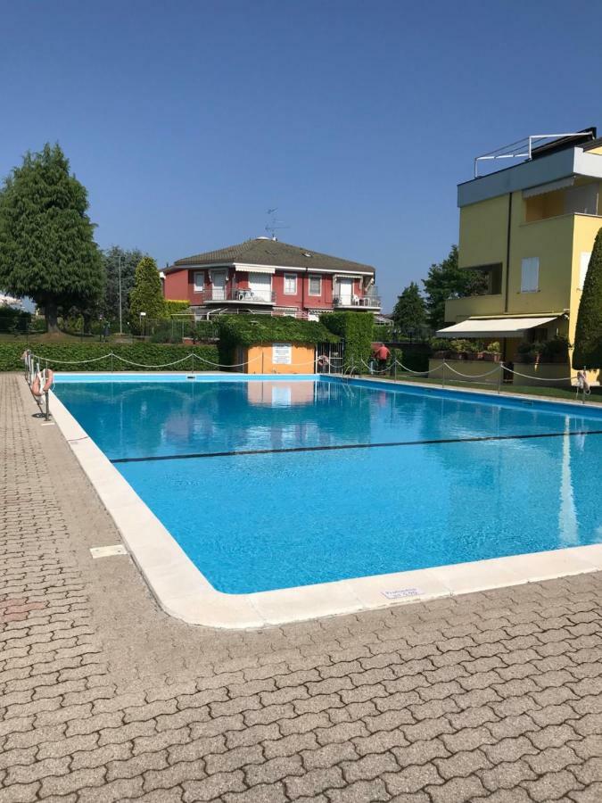 Appartamento Garden Sirmione Eksteriør billede